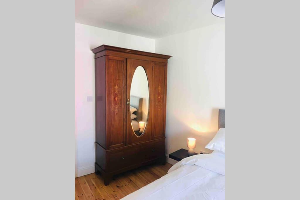 Apartment 4, Clifden Bay Apartments Екстериор снимка